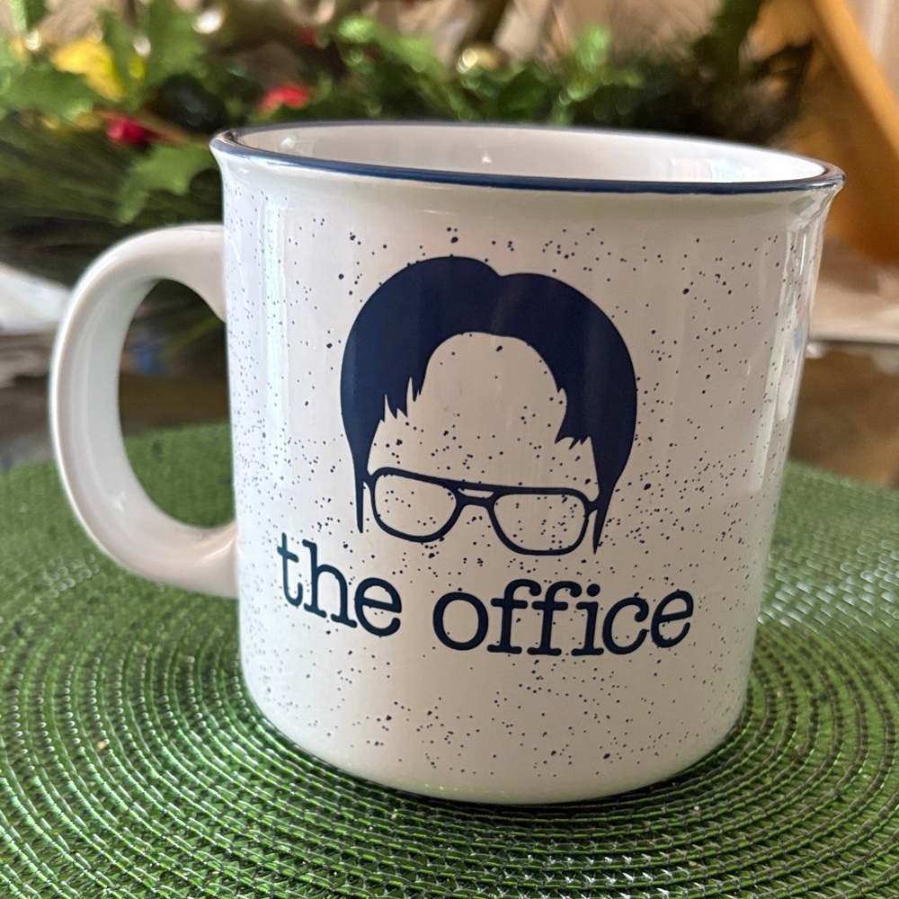 The Office Dwight Shrute 20oz mug